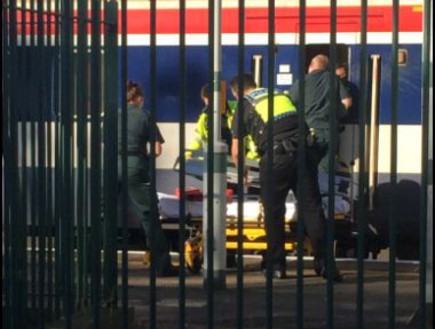 ראש נערף ברכבת (צילום: טוויטר)