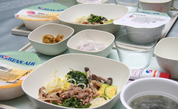 אוכל במטוס קוריאן אייר (צילום: koreanair.com)