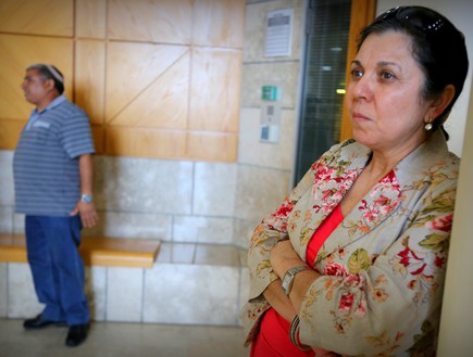 אמא של תאיר ראדה בבית המשפט בנצרת, 2013 (צילום: אייל מרגולין, פלאש 90)