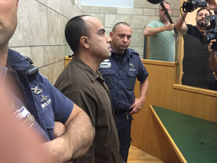 חוסיין ח'ליפה בבית המשפט, ארכיון (צילום: חדשות 2)