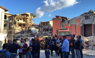 חילוץ לכודים ברעידת האדמה באיטליה (צילום: אייל בן יעיש)
