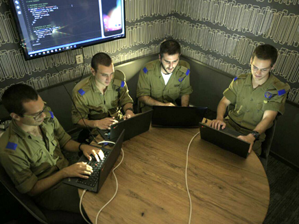 שיתוף פעולה בין צה