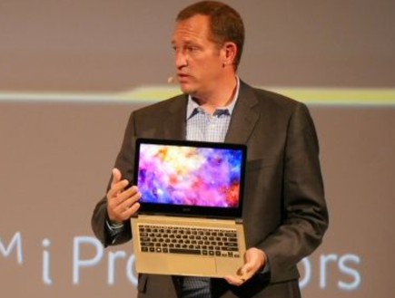 המחשב הנייד הדק בעולם, Acer Swift 7 (צילום: אהוד קינן, ברלין, NEXTER)