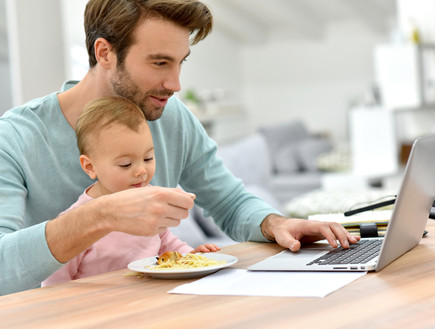 עבודה מהבית (אילוסטרציה: Shutterstock)