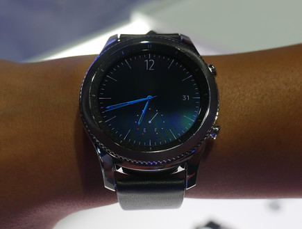 שעון חכם Gear S3 של סמסונג (צילום: אהוד קינן, ברלין, NEXTER)