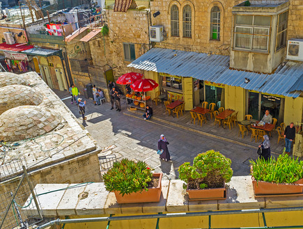 המרפסת של ההוספיס האוסטרי בירושלים (צילום: eFesenko, Shutterstock)