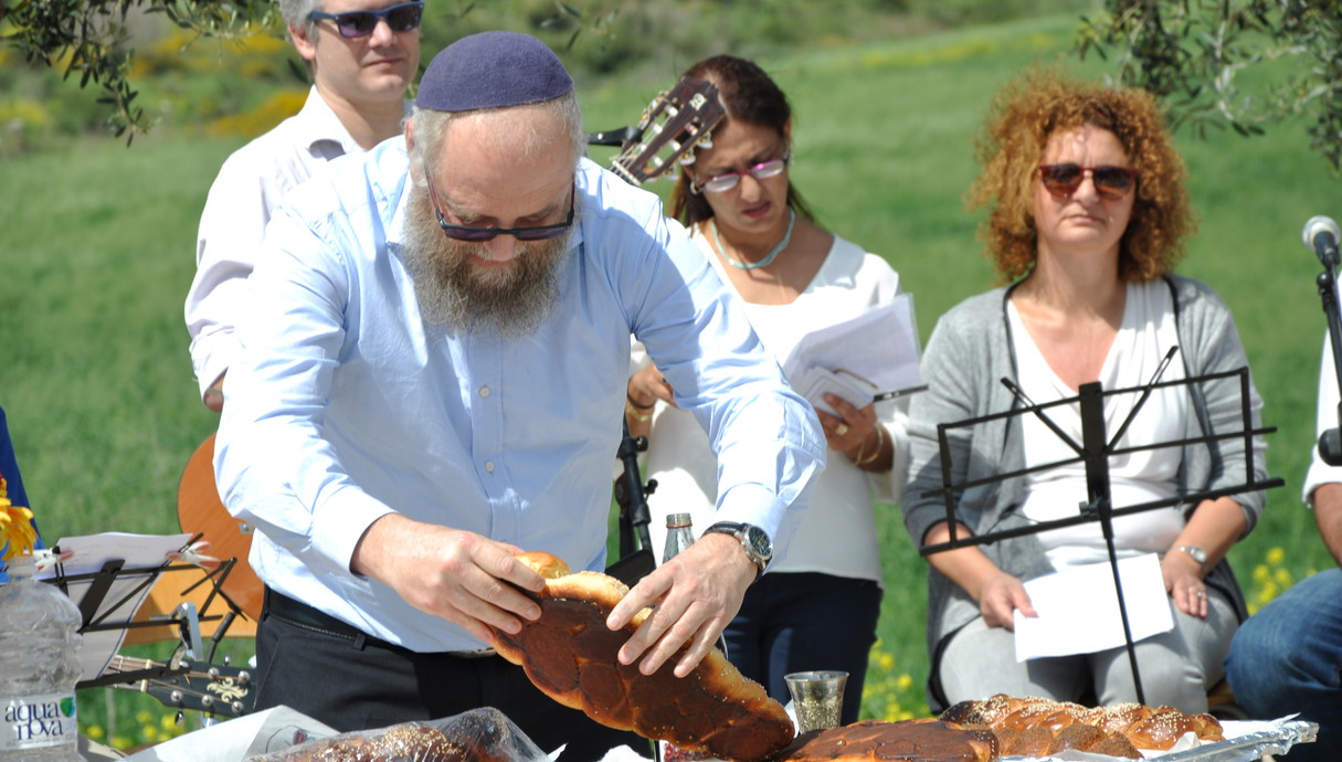 קבלת שבת - חוף הכרמל