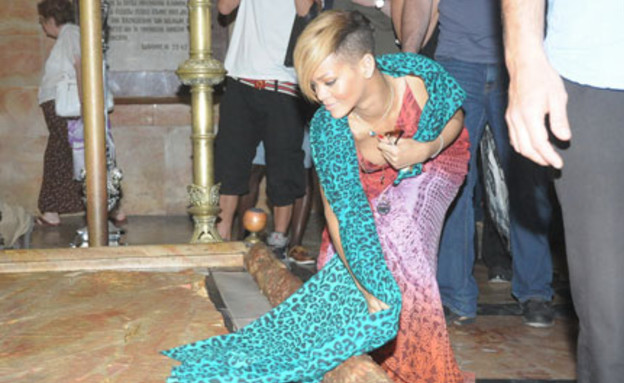 ריהאנה בכנסיית הקבר (צילום: אלעד דיין)