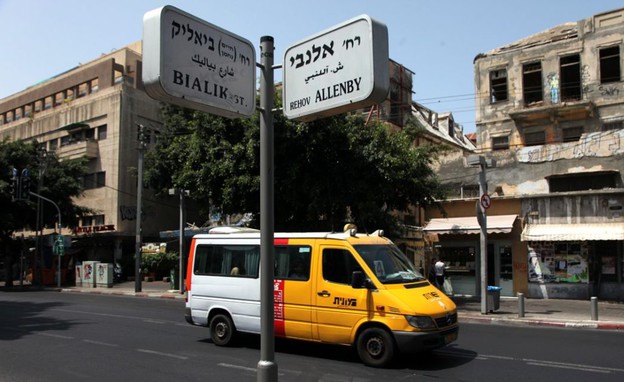 מונית שירות בתל אביב (צילום: אביעד הרמן, TheMarker)
