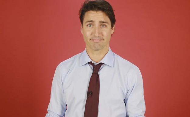 ראש ממשלת קנדה, ג'סטין טרודו, עונה לממים (צילום: Buzzfeed)