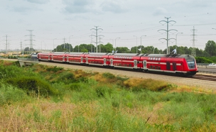רכבת ישראל (צילום: Aleksandr  Papichev, 123RF)