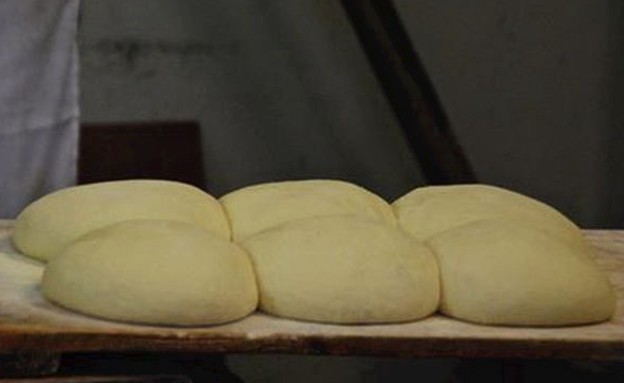 לחם אלטמורה (צילום: מיכל לויט, אוכל טוב)