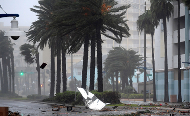 הוריקן מת'יו (צילום: רויטרס)