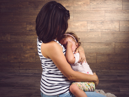 אישה עצובה בהריון (צילום: Shutterstock)