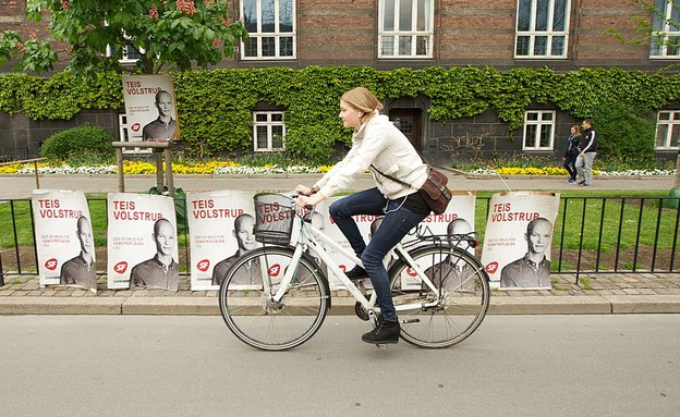 רוכבת אופניים בקופנהגן (צילום: Ragnar Singsaas, GettyImages IL)