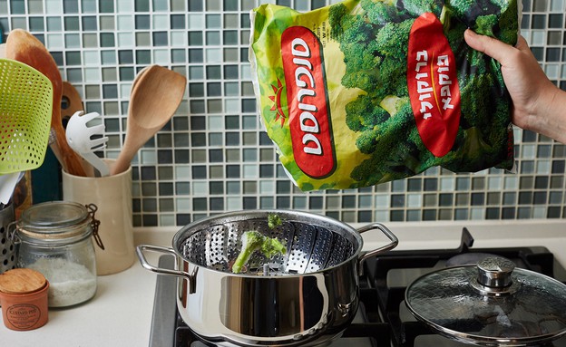 סלט ברוקולי וכרוב סגול - ההכנה