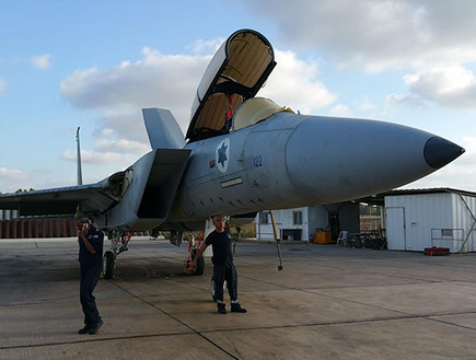 ה-F-15 השרוף חזר לטוס (צילום: יא