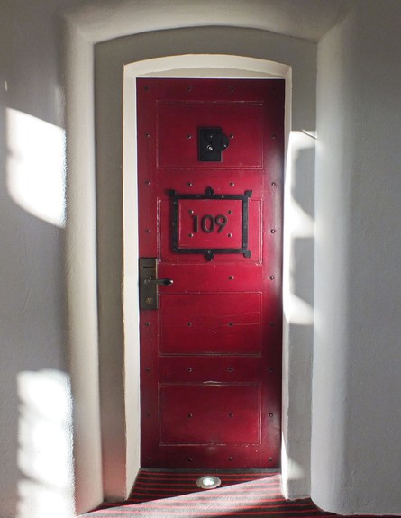 כלא שהפך למלון בוטיק, אוקספורד בריטניה (צילום: httpwww.idesignarch)