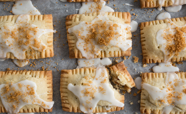 פופ טארט בננות, לוטוס וקוקוס פופ טארט בננות, לוטוס וקוקוס