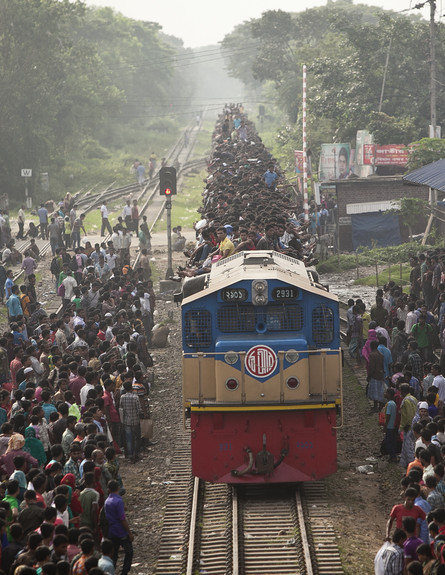 רכבת בדקה, בנגלדש (צילום: Getty Images, GettyImages IL)