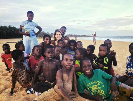 התנדבות באפריקה (צילום: שירה רגב וליר קליין)