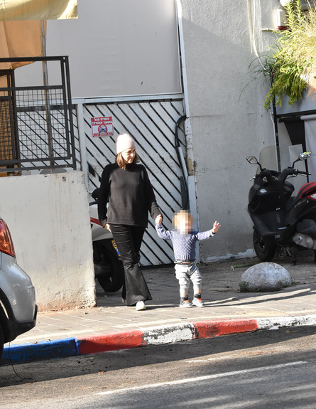 קרן מור (צילום: צ'ינו פפראצי)