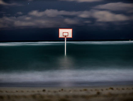 כדורסל בהפתעה (4) (צילום: John Margaritis)