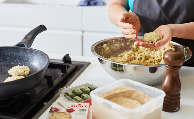 לביבות כרובית וקשקבל- הכנה לביבות כרובית וקשקבל- הכנה