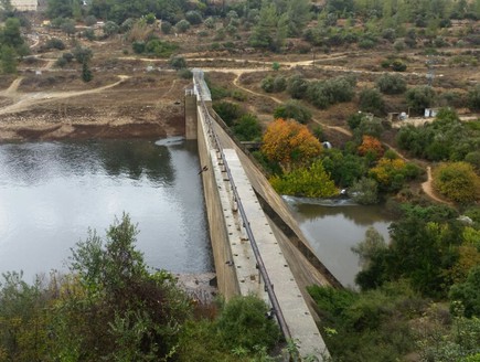 סכר בית זית באזור ירושלים (צילום: אריאל קדם, רשות הטבע והגנים)