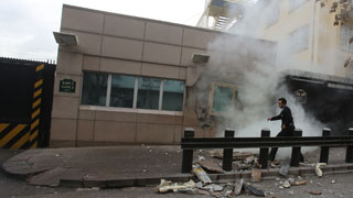 מתקפה על מבנה השגרירות, ארכיון (צילום: רויטרס)
