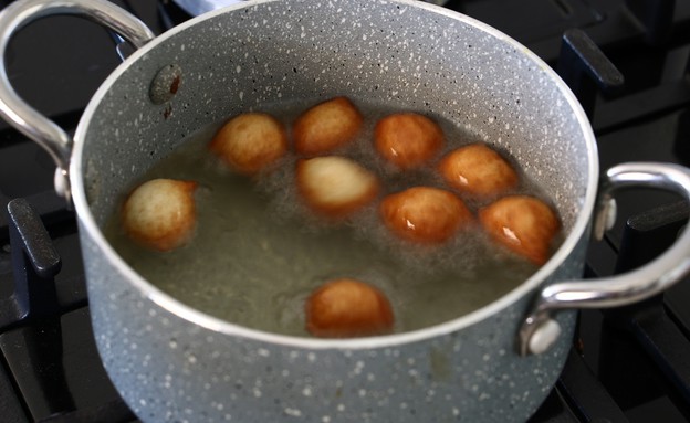 סופגניות אשל - טיגון 