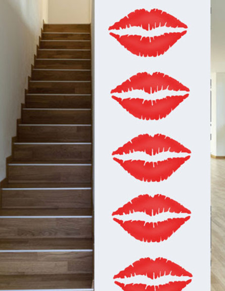מדבקות קיר שפתיים (צילום: idealstencils.co.uk)