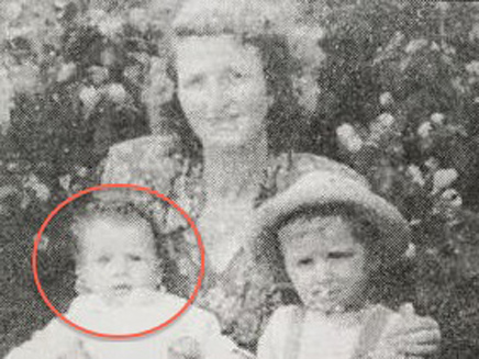 רחל שושנה אדלשטיין ובנה אלתר (בעיגול) (צילום: צילום באדיבות המשפחה עמותת עמרם)