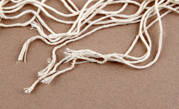 חוטים פרומים