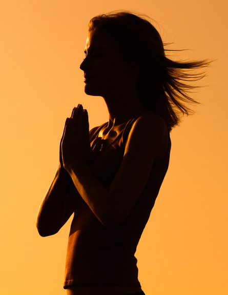 צללית של אישה