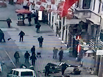 הפיגוע במרכז המסחרי באיסטנבול (צילום: CNN)