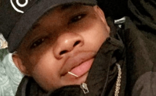 נזרק באכזריות