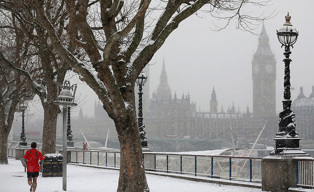 לונדון בשלג (צילום: Oli Scarff, GettyImages IL)