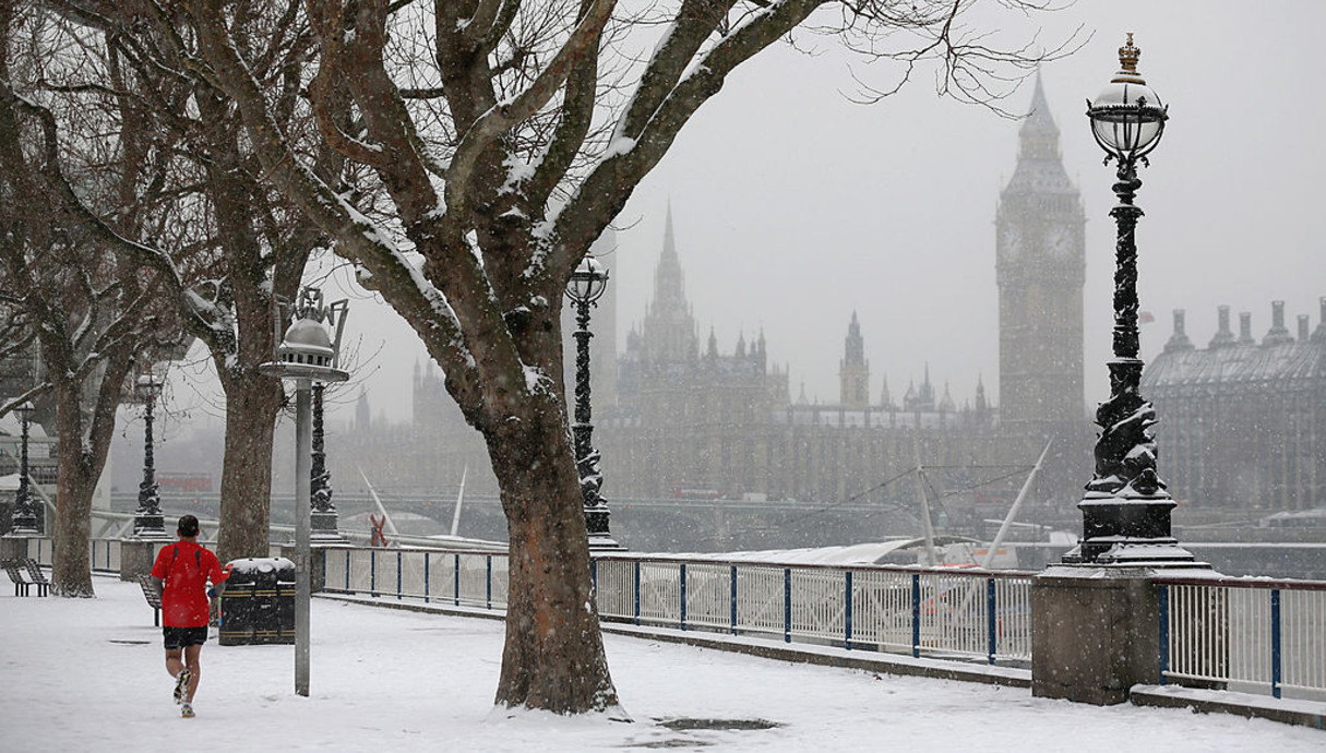 לונדון בשלג