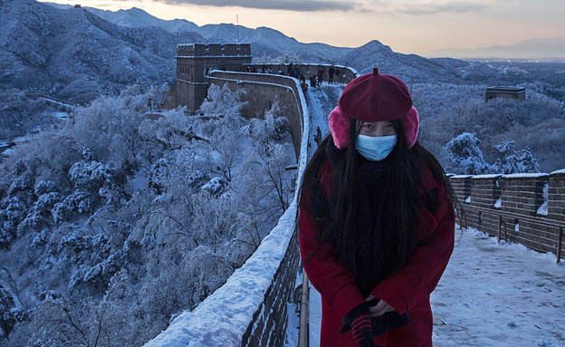 החומה הסינית בשלג (צילום: Kevin Frayer, GettyImages IL)
