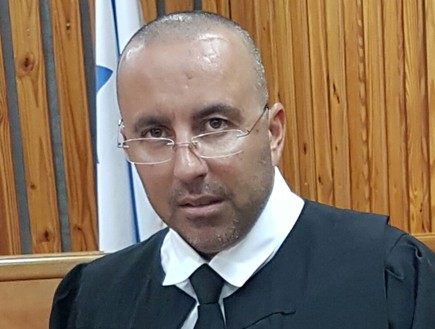 עורך הדין שי לוי (צילום: mako)