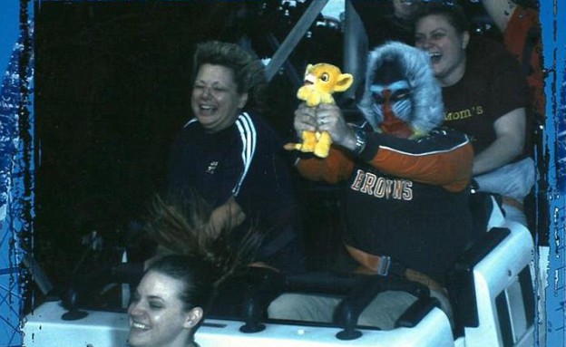 פרצופים ברכבת הרים