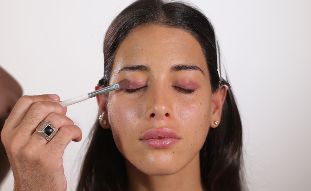 להתאפר לדייט