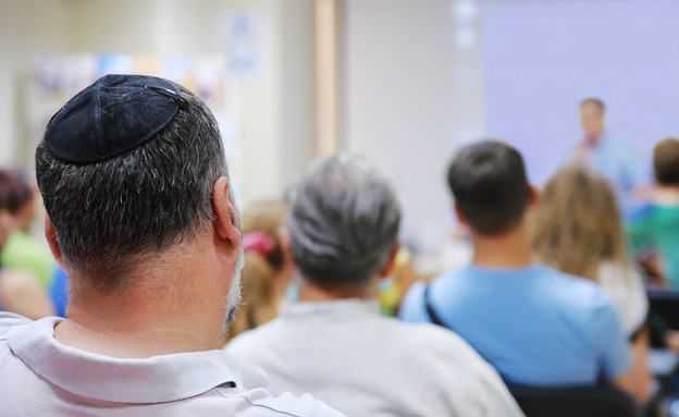 אנטישמיות שתפ תפוצות 1 (צילום: Alleksander, Shutterstock)