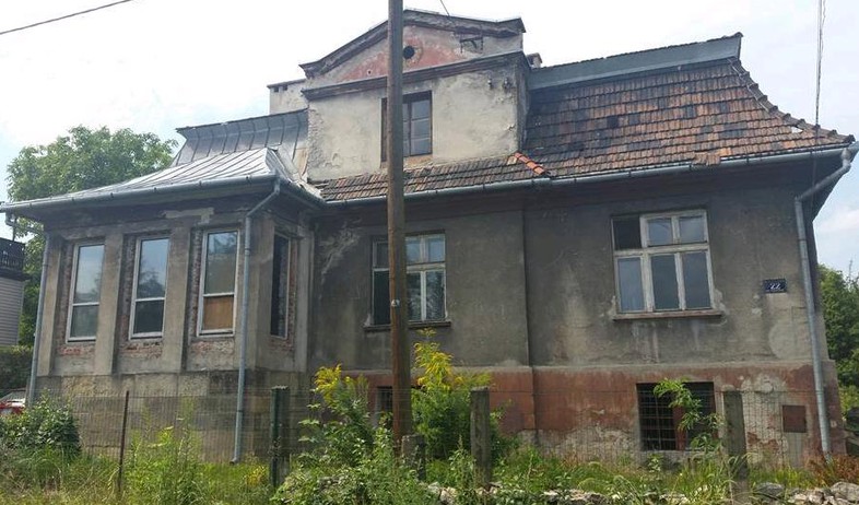 בית הנאצי, ביתו של אמון גת, בשולי מחנה פלאשוב, לפני תחילת השיפוץ  (צילום: tripadvisor)