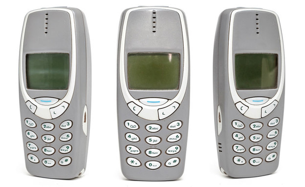 טלפון סלולרי מדגם נוקיה 3310 המקורי שיצא בשנת 2000 (צילום: ShutterStock)