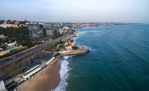 אחוזה על החוף בליסבון (צילום: Shutterstock)