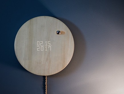 חמישייה 1.3, שעון מרחף (צילום: kickstarter)