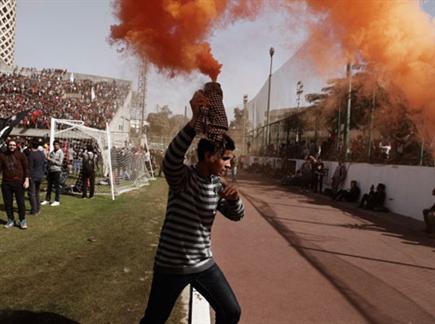 אוהדי הכדורגל נלחמים בפוליטיקה (getty) (צילום: ספורט 5)