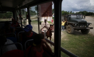 שיפור במצב פצועי תאונת האוטובוס בקובה (צילום: רויטרס)